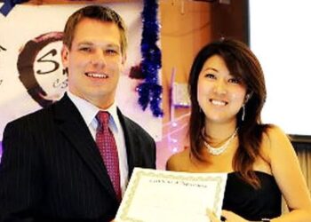 Serial Liar Eric Swalwell Blabbering on Alternate Reality with Trump in Office