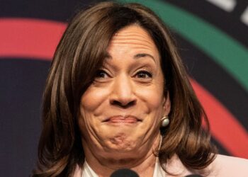 “Clip That Ended Kamala Harris’ First Presidential Campaign” Goes Viral As Joe Biden Steps Aside