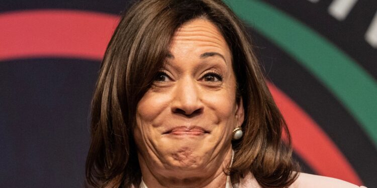 “Clip That Ended Kamala Harris’ First Presidential Campaign” Goes Viral As Joe Biden Steps Aside