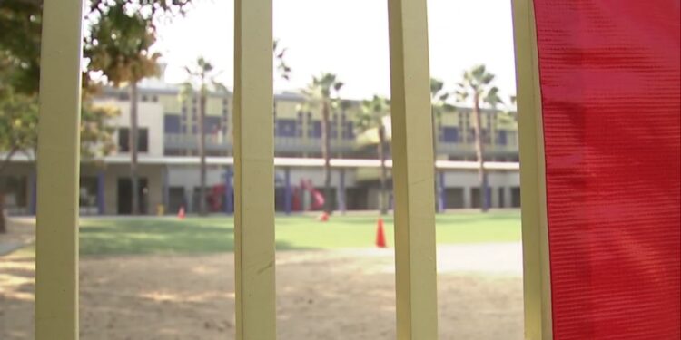 San Diego Schools Cancel Outdoor Activities as Air Quality Worsens in Tijuana River Valley